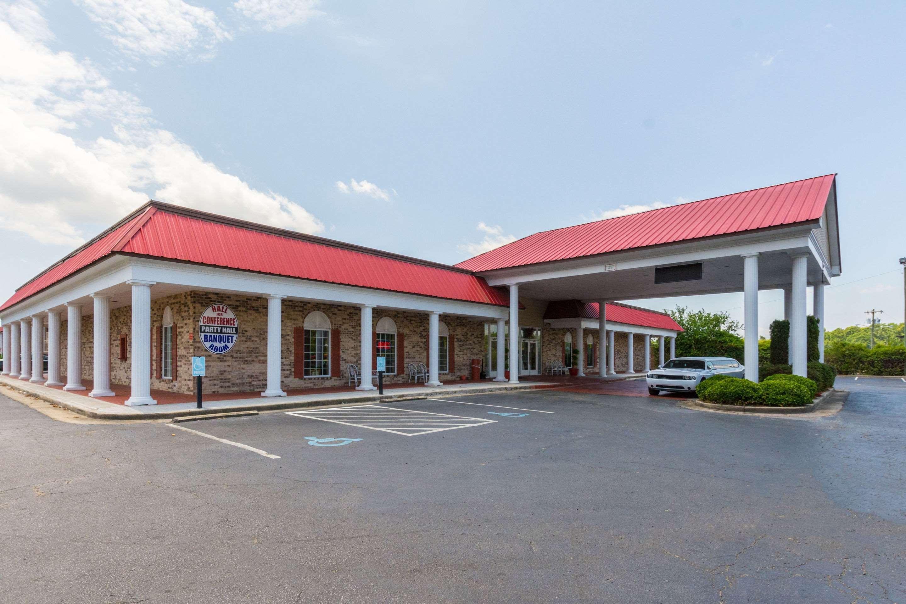 Econo Lodge Inn & Suites Orangeburg Exterior foto